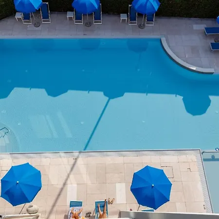 Idania Hotel