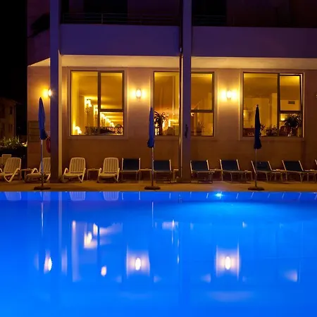 Hotel Idania